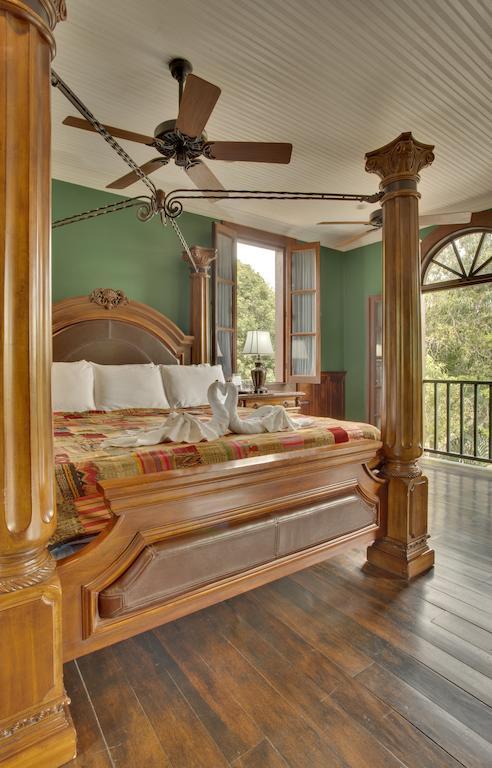 Mahogany Hall Luxury Boutique Resort Сан-Игнасио Номер фото