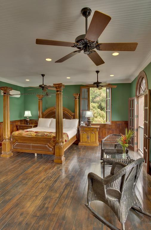Mahogany Hall Luxury Boutique Resort Сан-Игнасио Номер фото